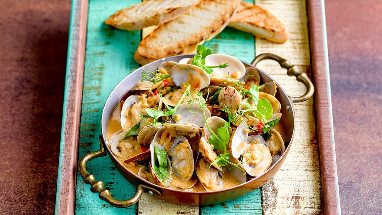 Sauteed Little Neck Clam with Tamarind Cream Sauce