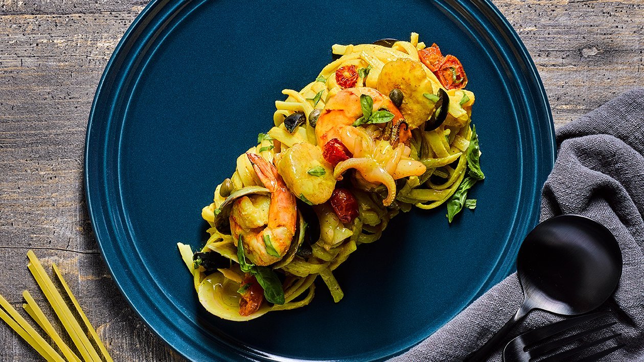 Asian Spice Seafood Linguine