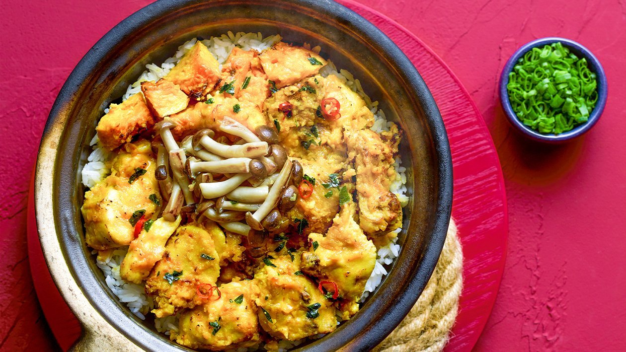 Salted Egg Clay Pot Rice